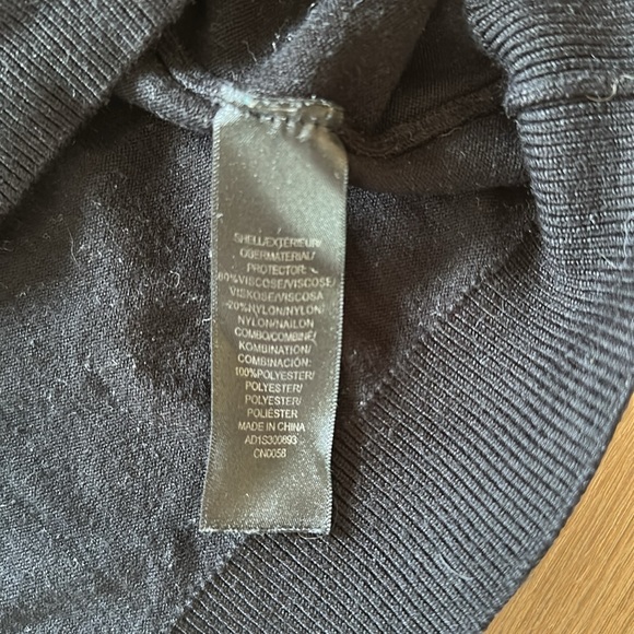 Adrianna Papell -  Black Women's Top with sheer sleeves - large - Picture 8 of 9